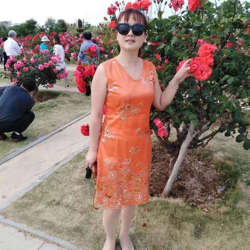 yunerfei的第一张照片--青岛中老年相亲网
